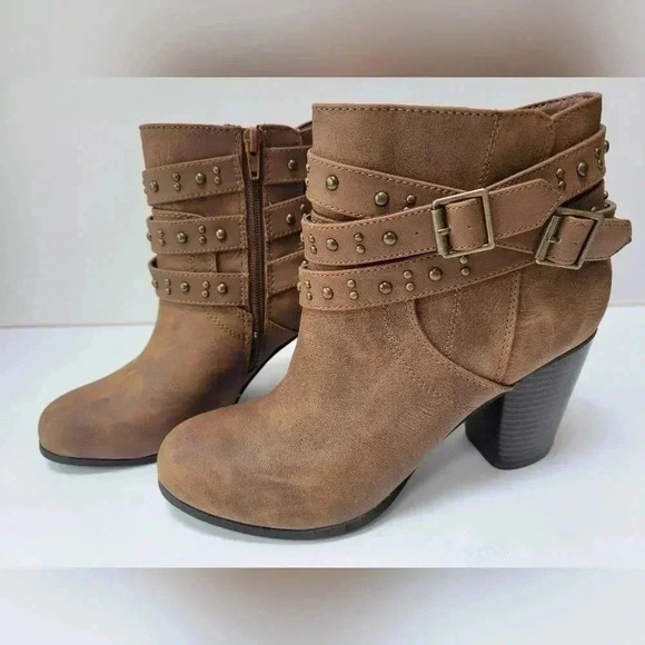 Madden Girl Shoes - Madden Girl Strappy Ankle Block Heel Brown Boots NWOT Size 10M